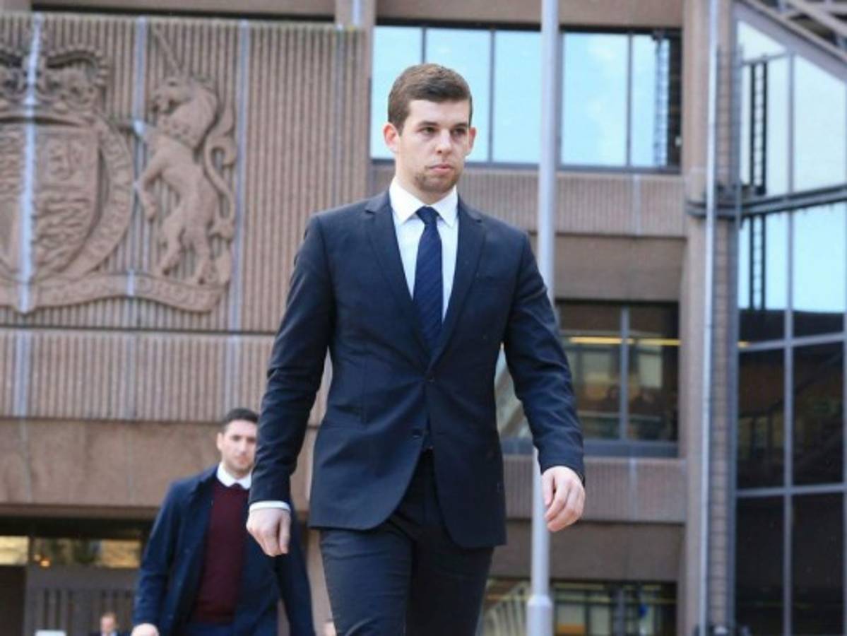 Jugador de Liverpool Jon Flanagan es sentenciado a servicio comunitario por violencia