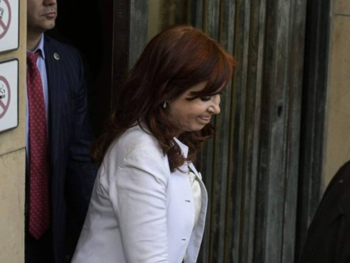 Kirchner ante la justicia a días de asumir vicepresidencia de Argentina
