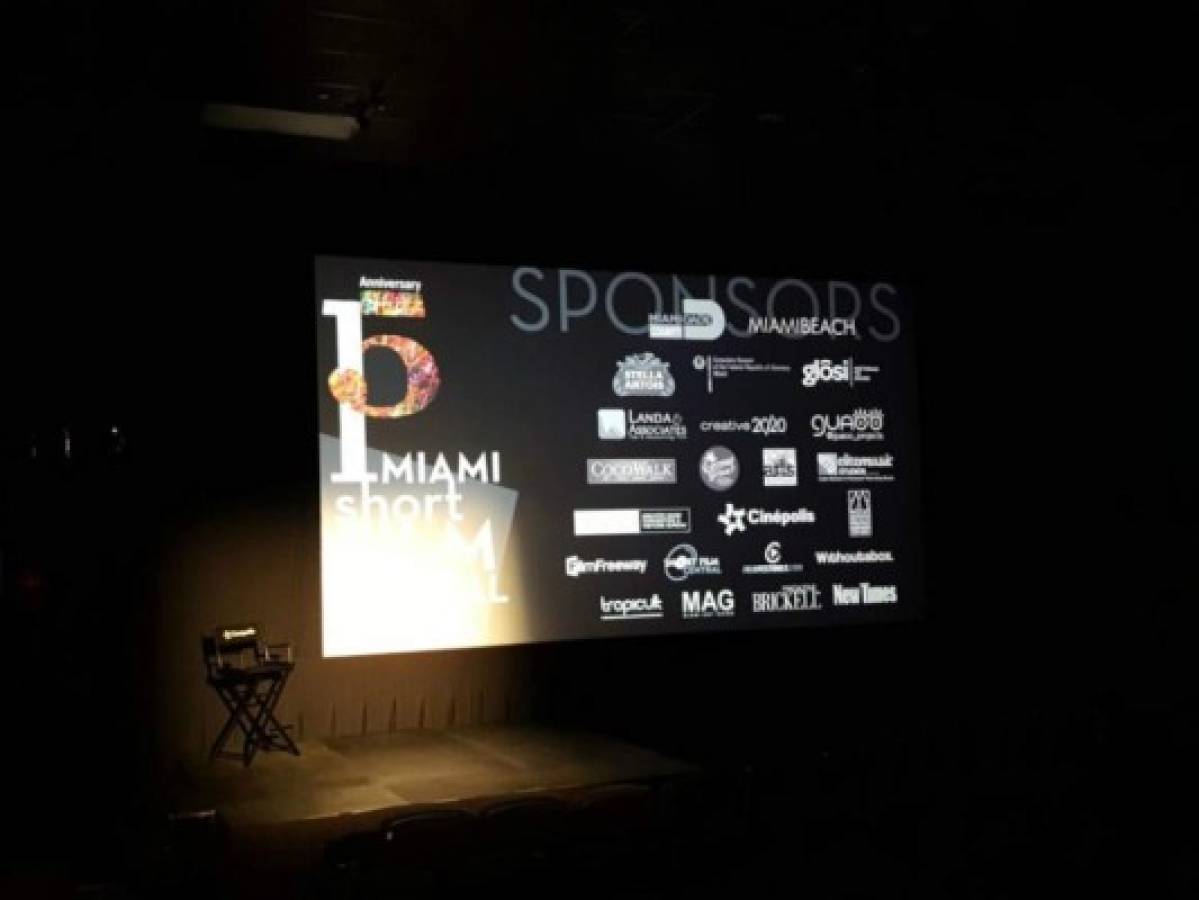 Con éxito se presenta 'La odisea fantástica' en Miami