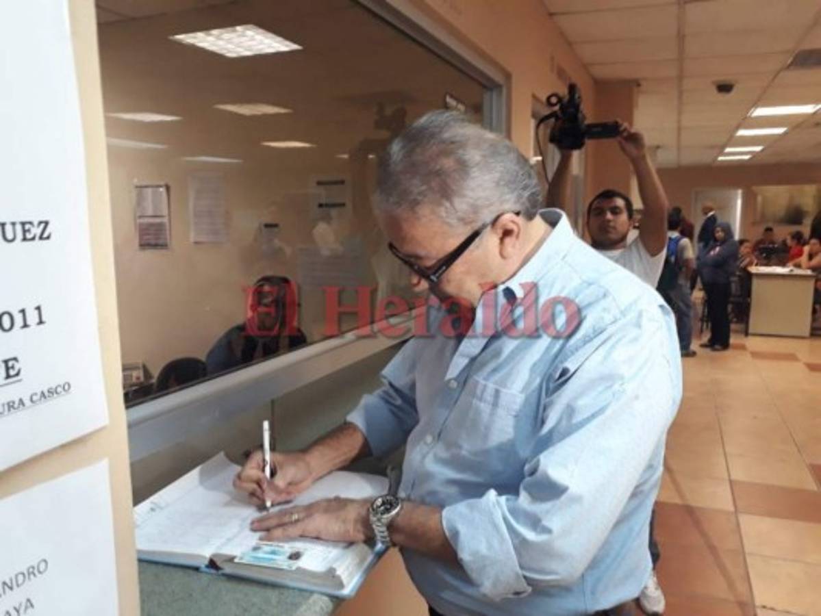 Imputados en caso Pandora acuden a firmar a los Juzgados