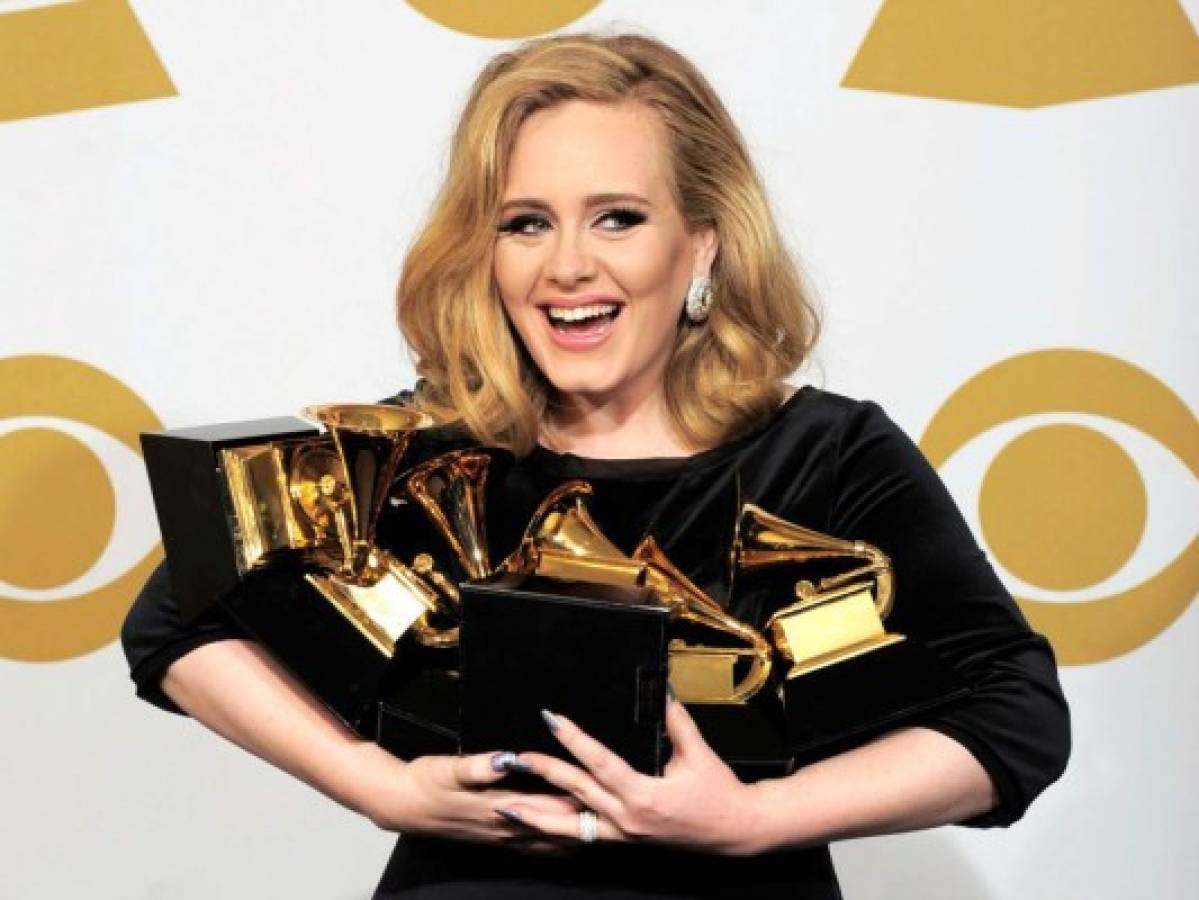 FOTOS: Adele antes de hacerse famosa, solo tenía 18 años