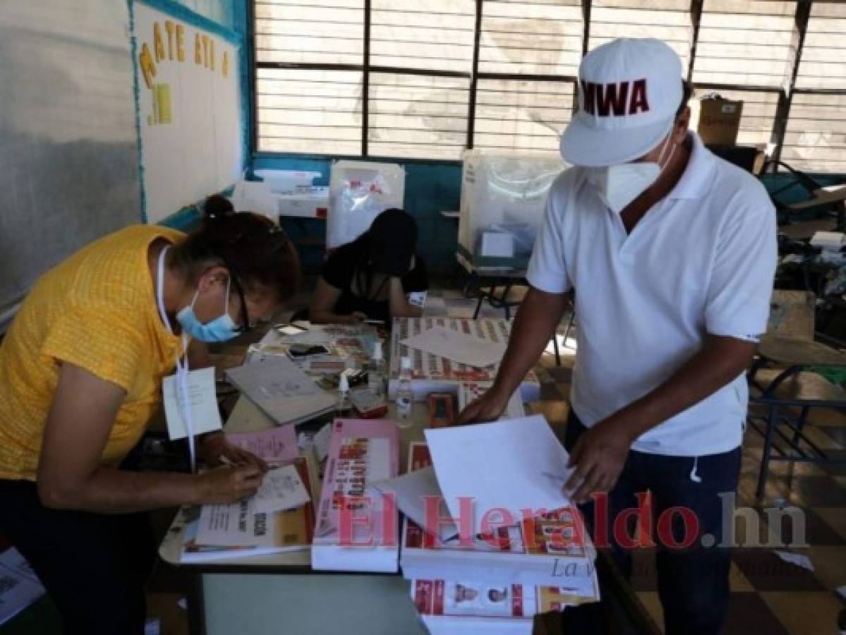 Dos mujeres y una alianza parcial en las 13 candidaturas a la Presidencia de Honduras