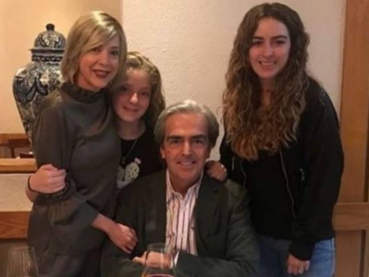 Hasta ahora se desconoce si seguirá los pasos de su famosa mamá. Foto cortesía Instagram @edithgonzalezmx1