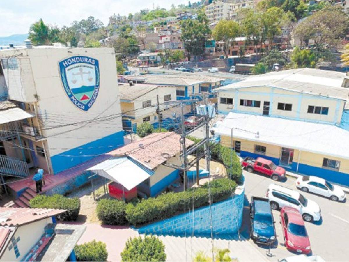 Honduras: En el Instituto de la Propiedad inicia búsqueda de escritura de Casamata