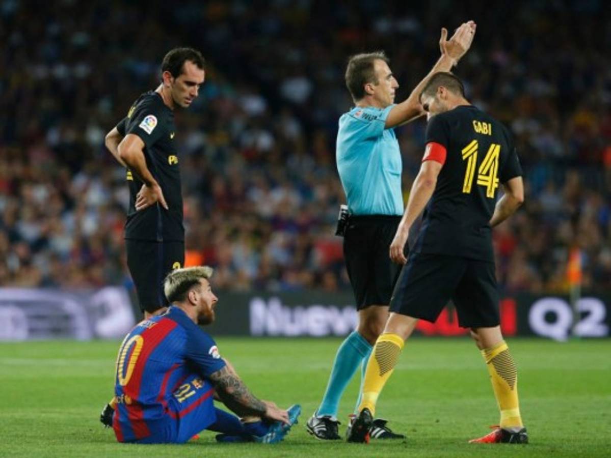 ¡Confirmado! La pulga Messi se lesiona y estará de baja tres semanas