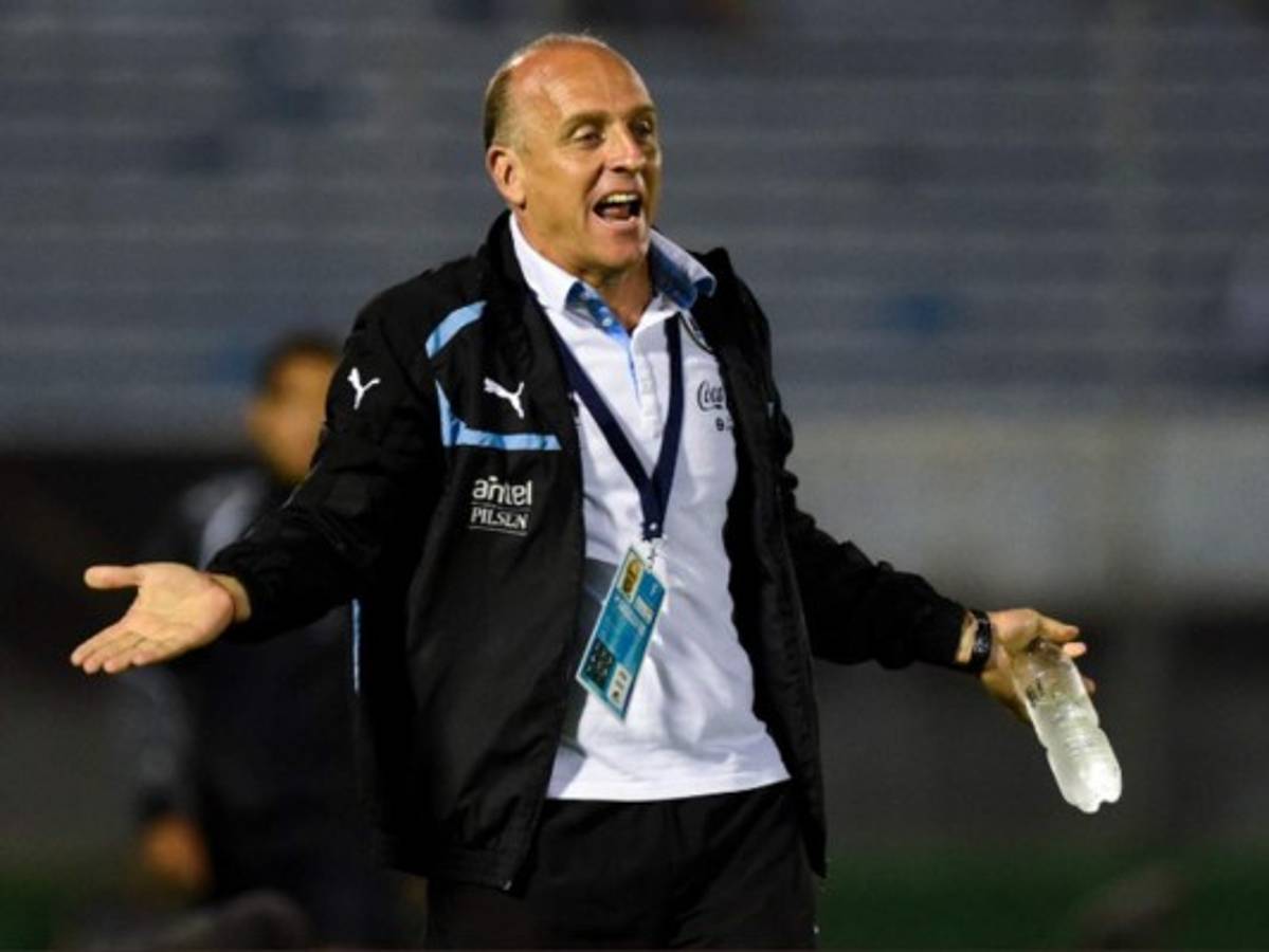 ¿Qué atrasó a Fabián Coito para dirigir la Selección de Honduras?