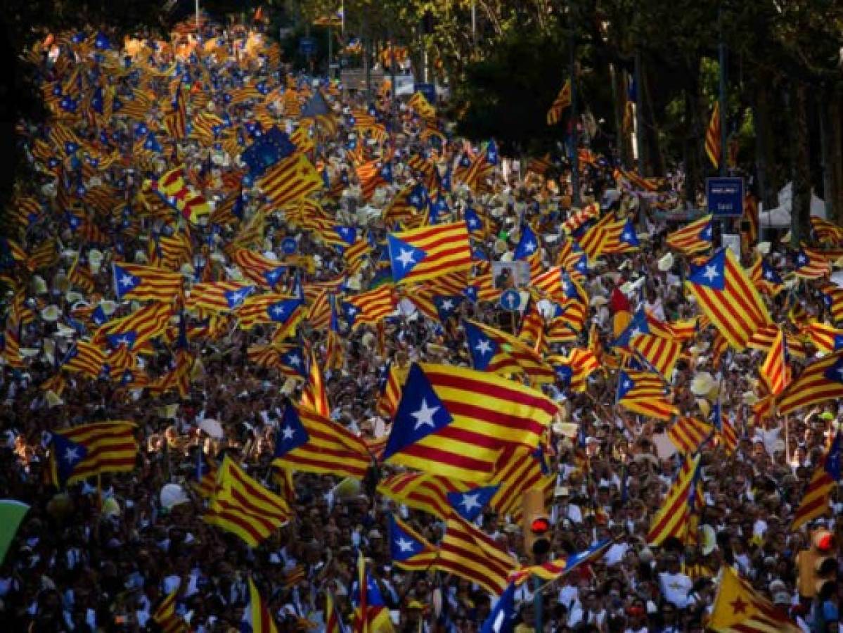 Extienden investigación judicial a toda la cúpula independentista catalana