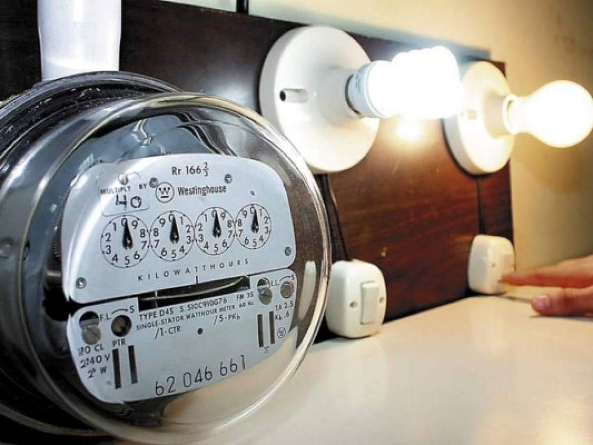 Confinamiento aumenta un 8% el consumo eléctrico residencial