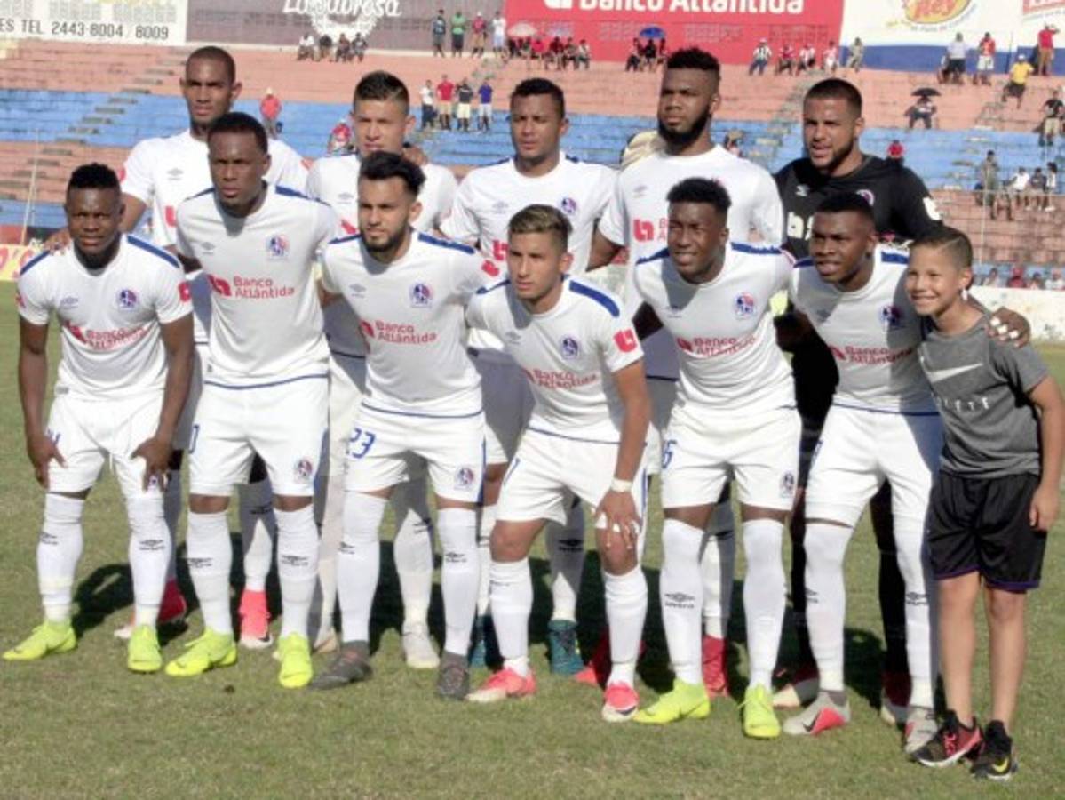 En Olimpia siguen esperando la llegada de un refuerzo extranjero