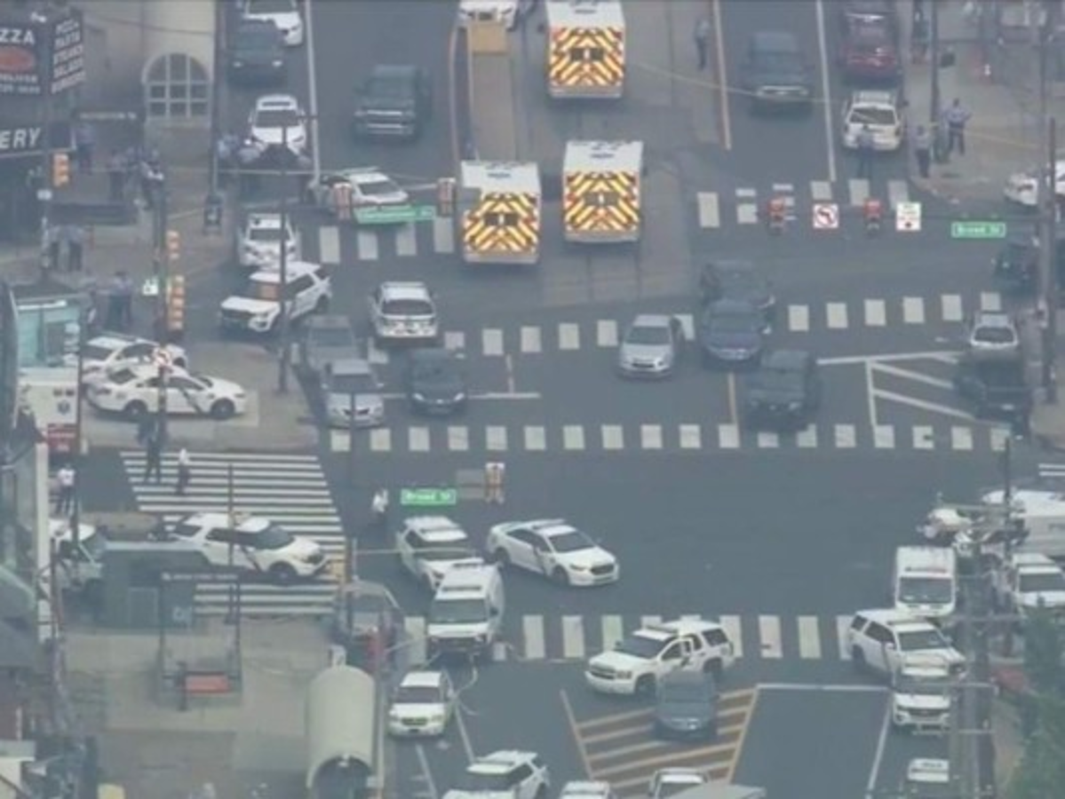 Al menos seis policías heridos en tiroteo en Filadelfia