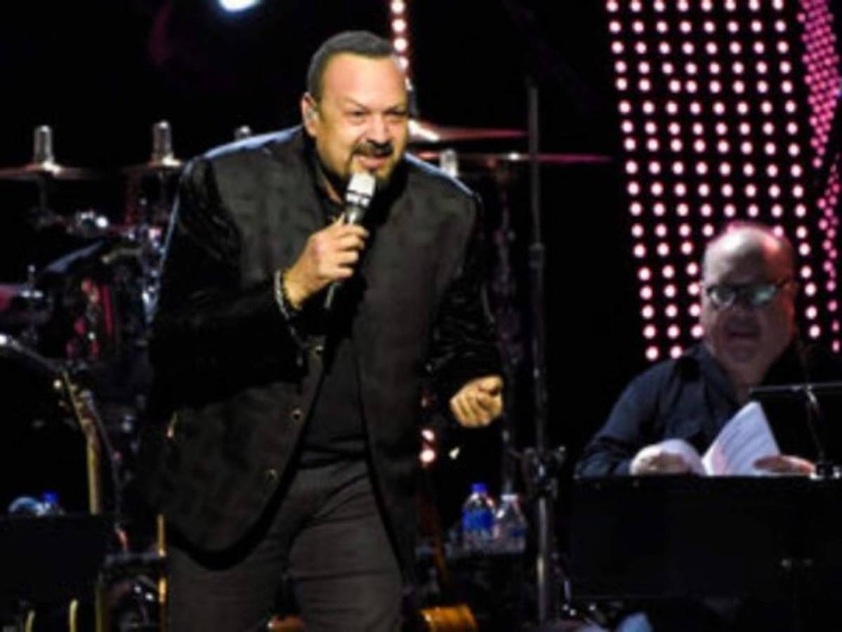 Pepe Aguilar y familia están listos para volver a los conciertos