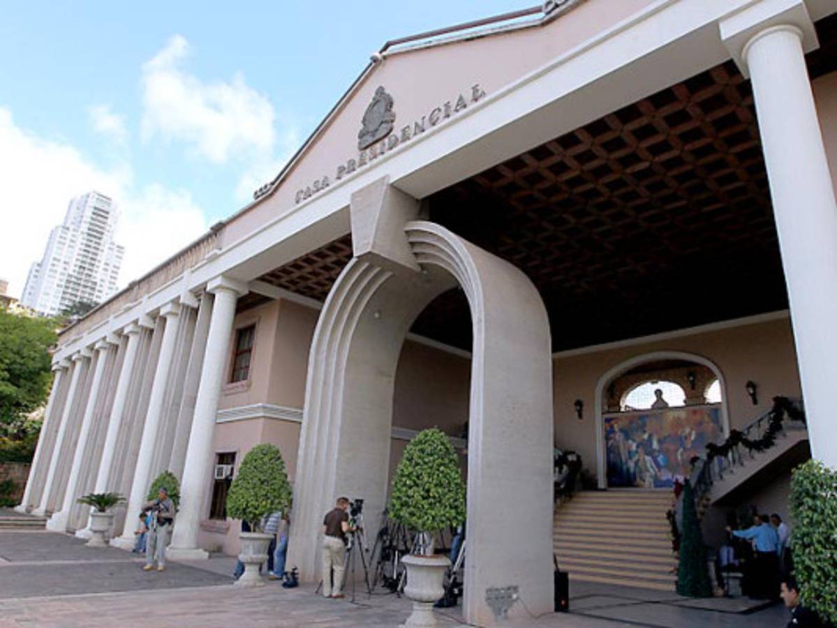 Subastarán propiedades del Estado para honrar deudas del gobierno