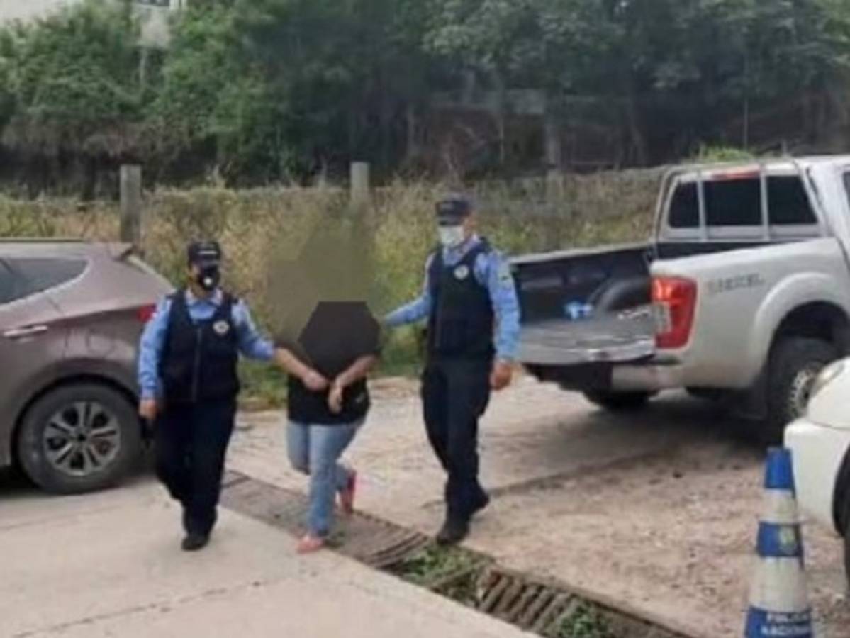 Cae mujer que engañaba a madres para dar en adopción a sus hijos