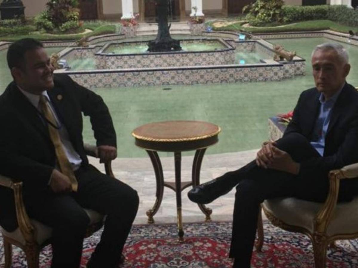 ¿Por qué detuvieron a Jorge Ramos y su equipo periodístico de Univision en Venezuela?