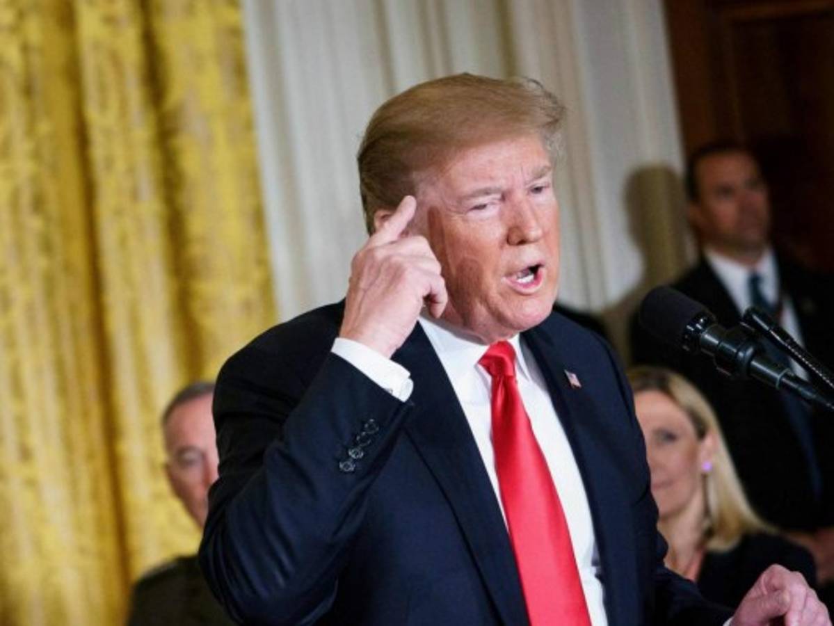 China denuncia el 'chantaje' de Trump y amenaza con represalias