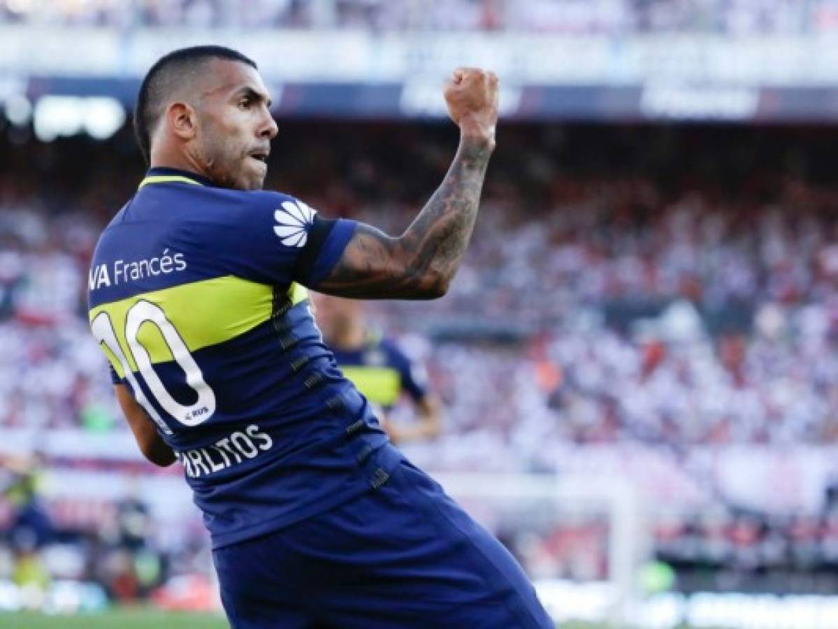 Boca Juniors vence a Colón y se escapa en la cima en Argentina