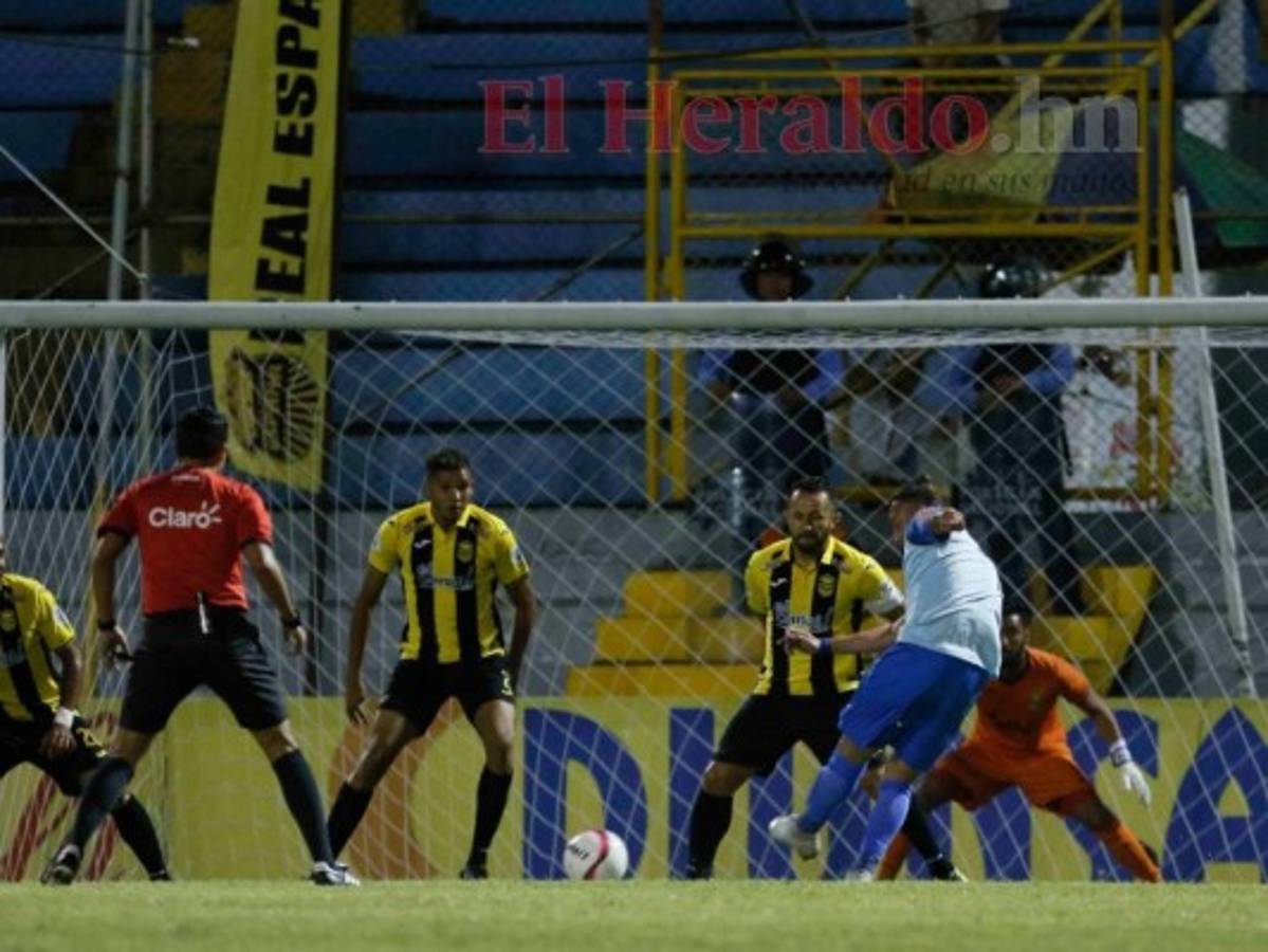 Real España desplaza a Motagua en la tabla de posiciones tras ganarle 3-1 en el Morazán