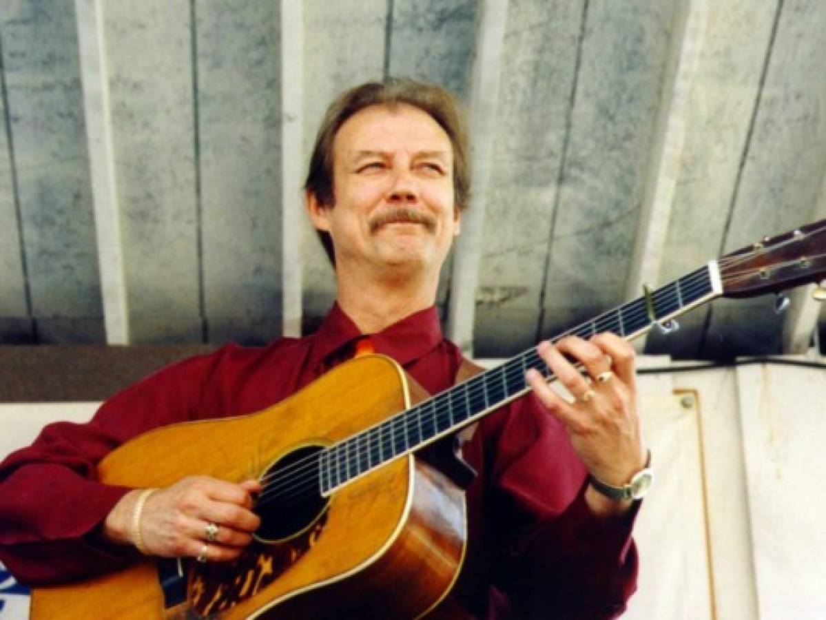 Muere el guitarrista Tony Rice, maestro de bluegrass
