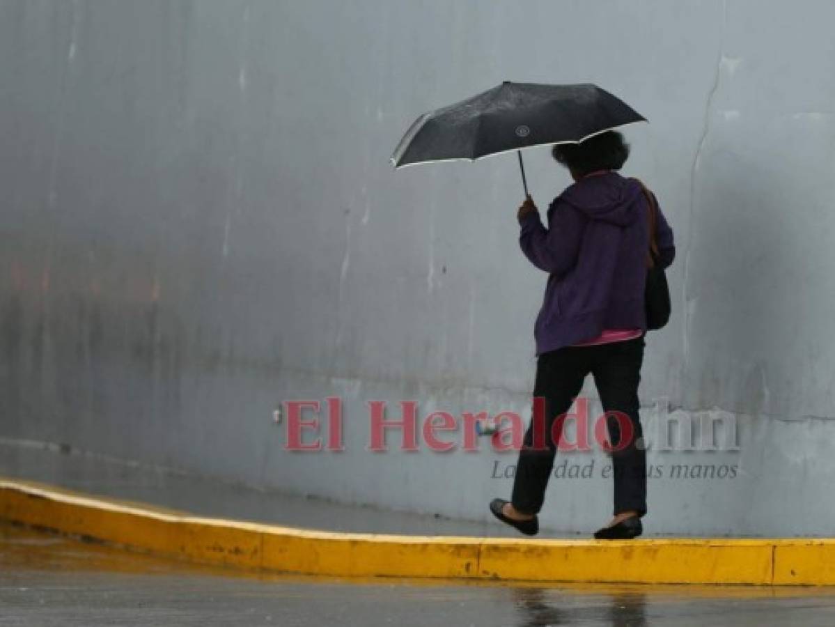 15 departamentos de Honduras siguen en alerta verde por lluvias