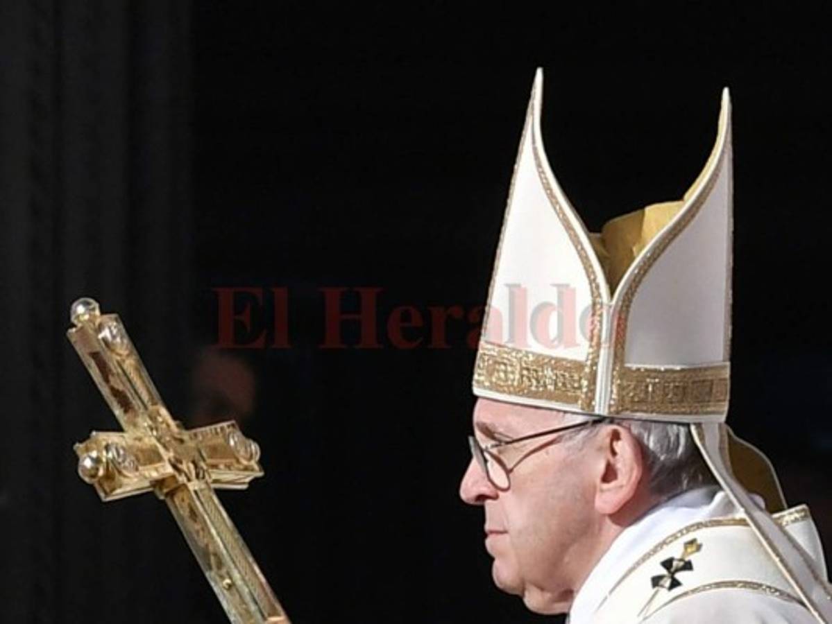 El papa proclama 35 santos, la mayoría de Brasil y México