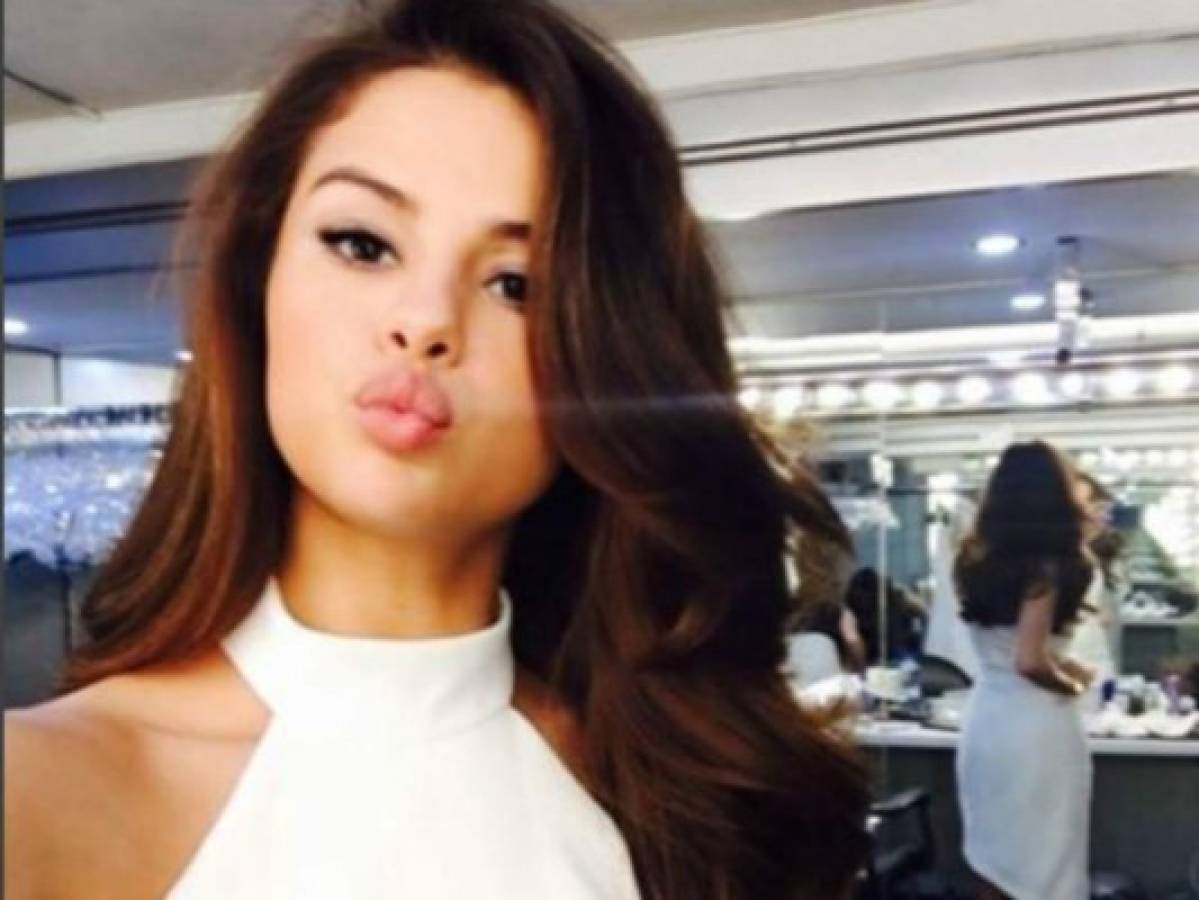 Selena Gómez confirma noviazgo con The Weeknd