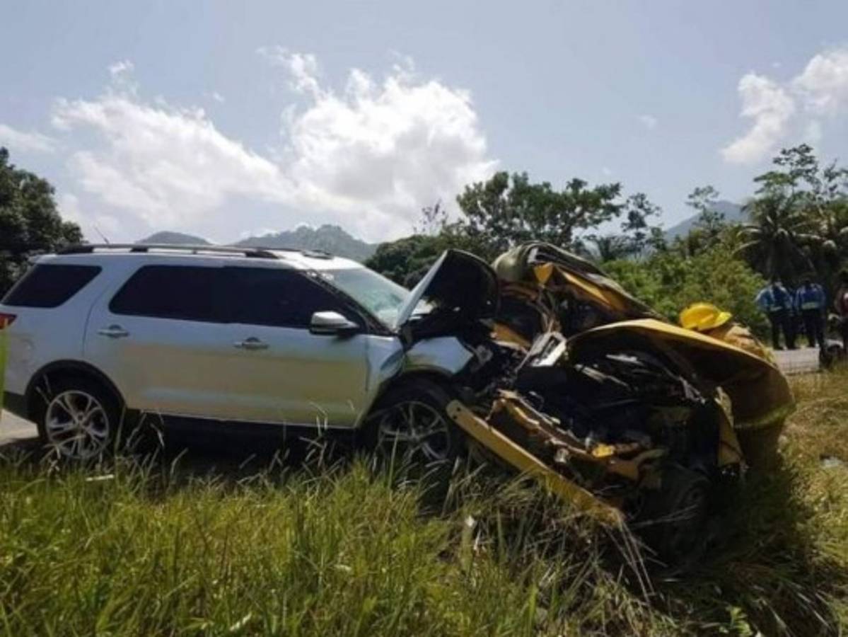 Hijo de víctimas de accidente en Tela: 'Ya nada será lo mismo, se nos fue toda la familia”