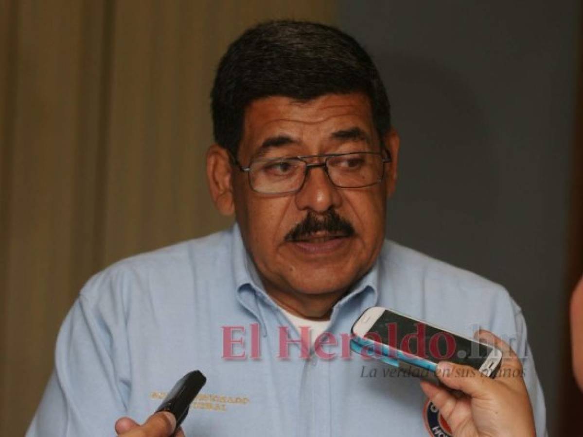 Carlos Cordero sin responder citatorios de la Fiscalía