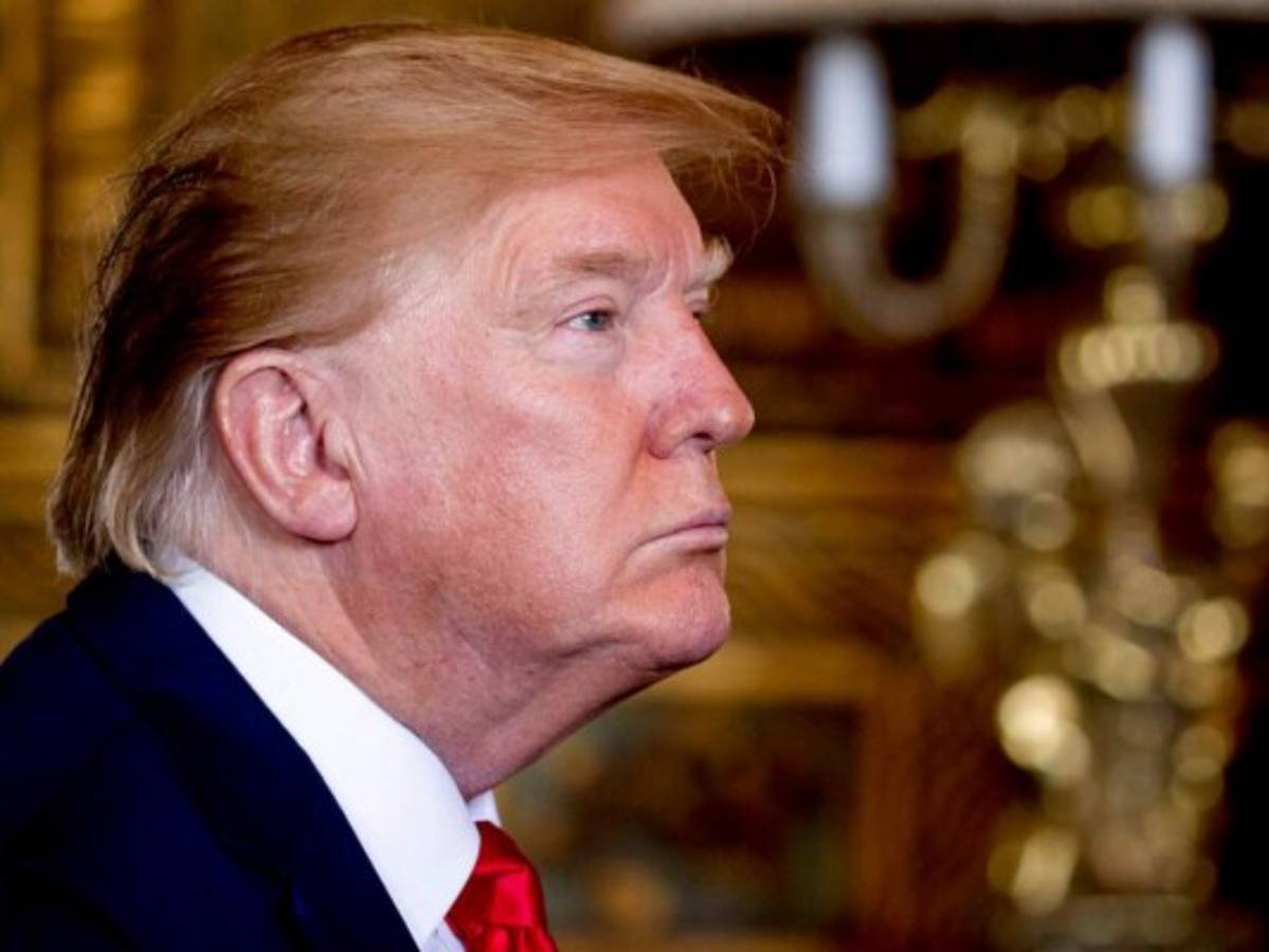 Trump furioso por el limbo en que se encuentra el juicio político