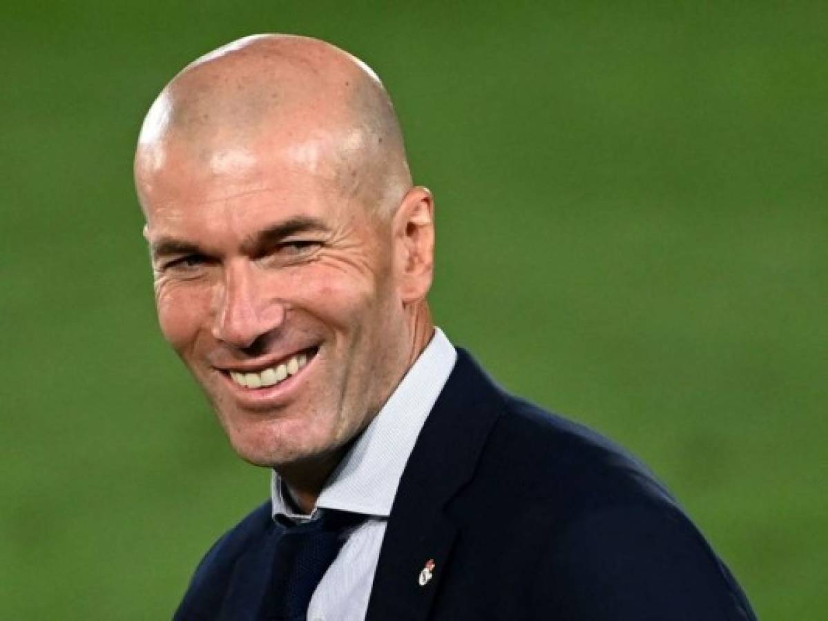 Presidente del Real Madrid ve a Zidane como 'una bendición del cielo'