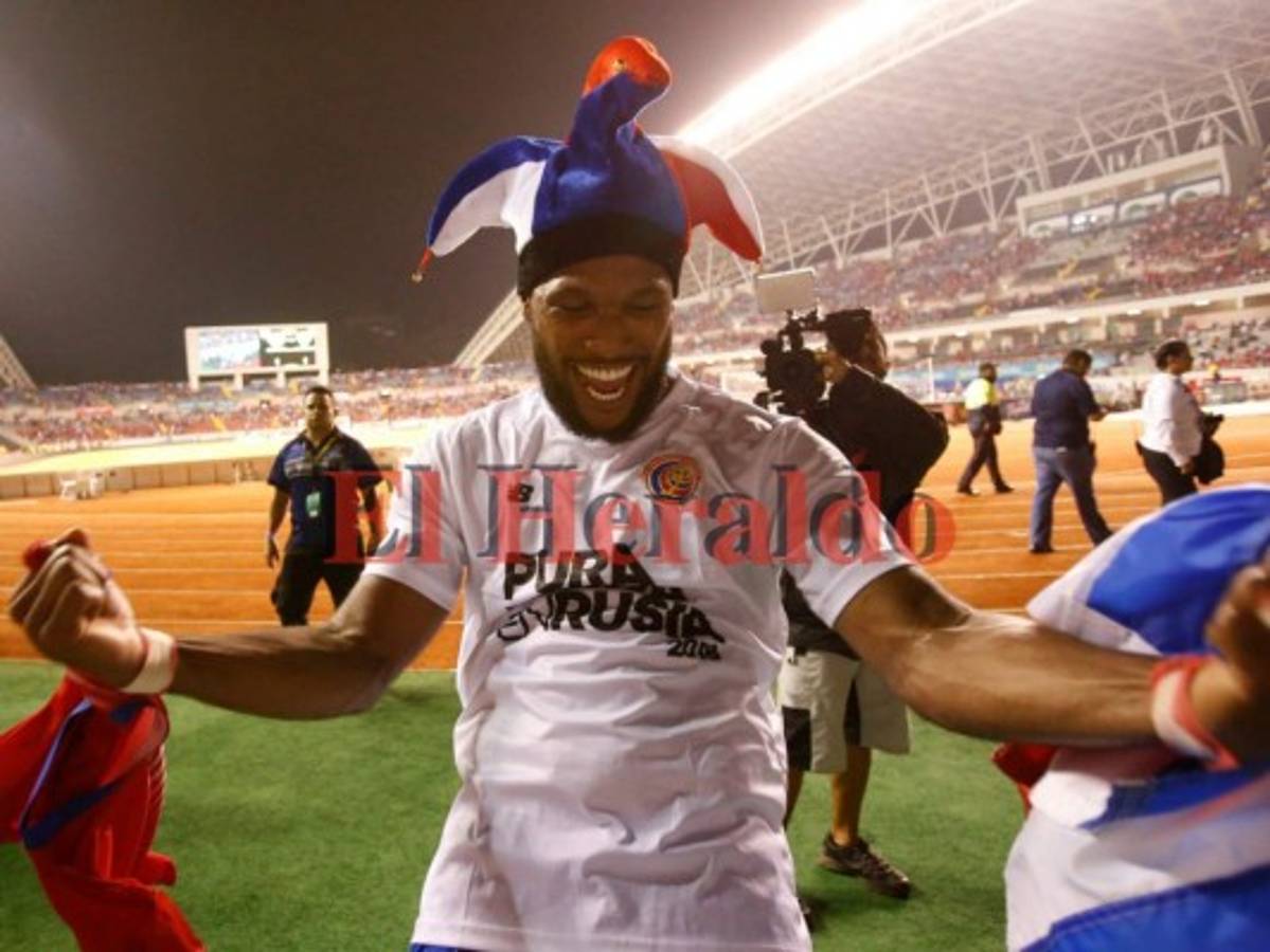 ¡Pura Rusia! Costa Rica clasifica al Mundial 2018 al empatar 1-1 con Honduras  