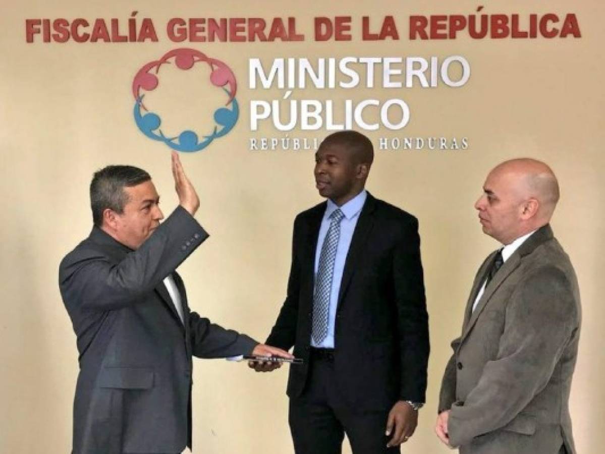 Fiscal general Óscar Chinchilla juramentó a las nuevas autoridades de la Dirección General de Fiscales del Ministerio Público