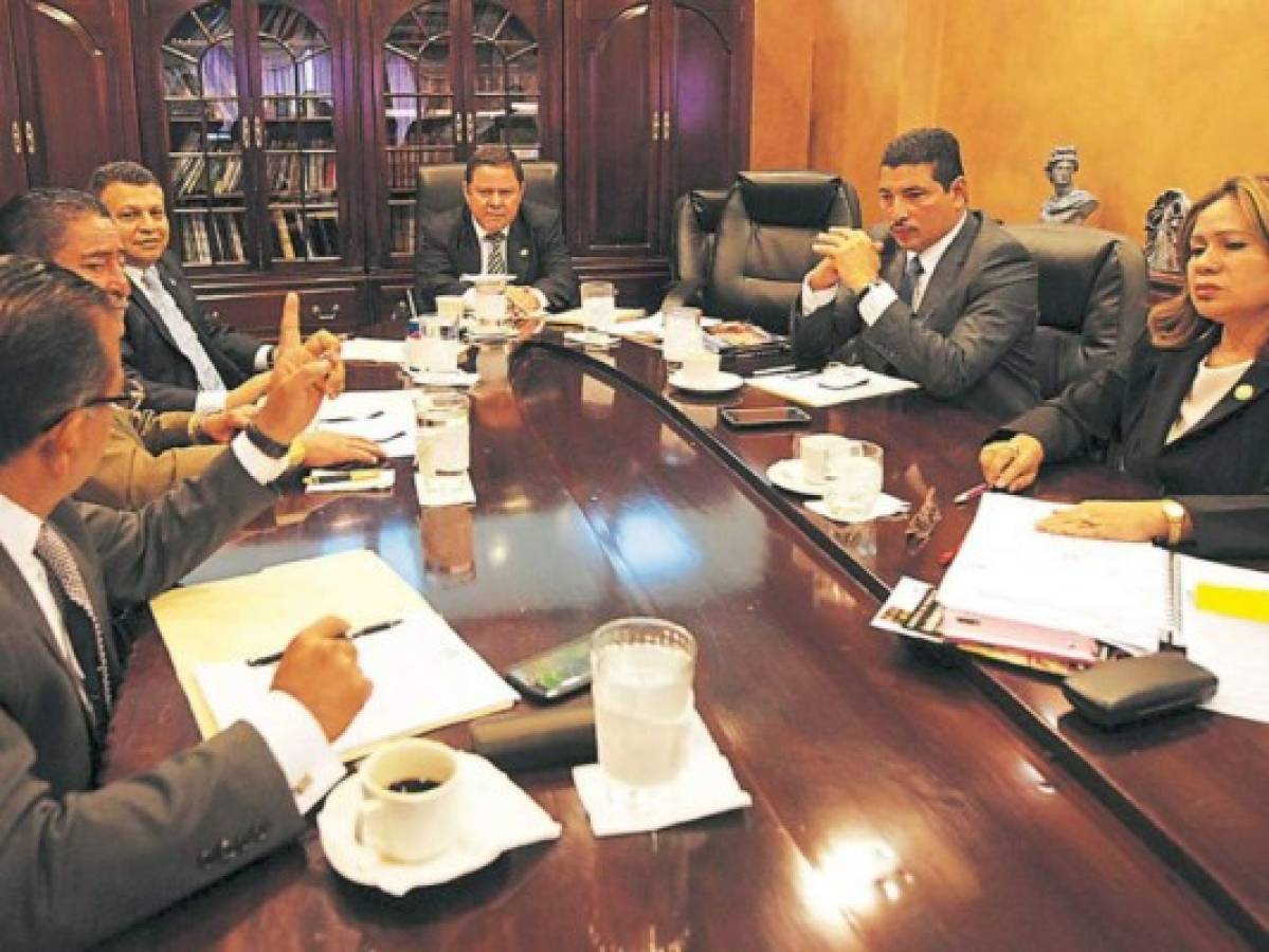 Exconcejal Celino Aguilera se presentará ante Juzgados en materia de Corrupción