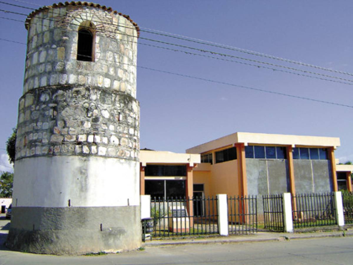 Realizarán teleradiomaratón a favor de la Casa de la Cultura de La Paz