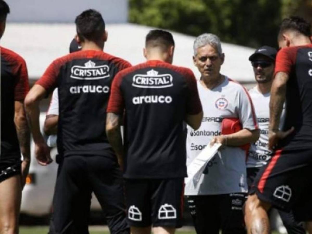 Selección de Chile no jugará amistoso con Perú por crisis