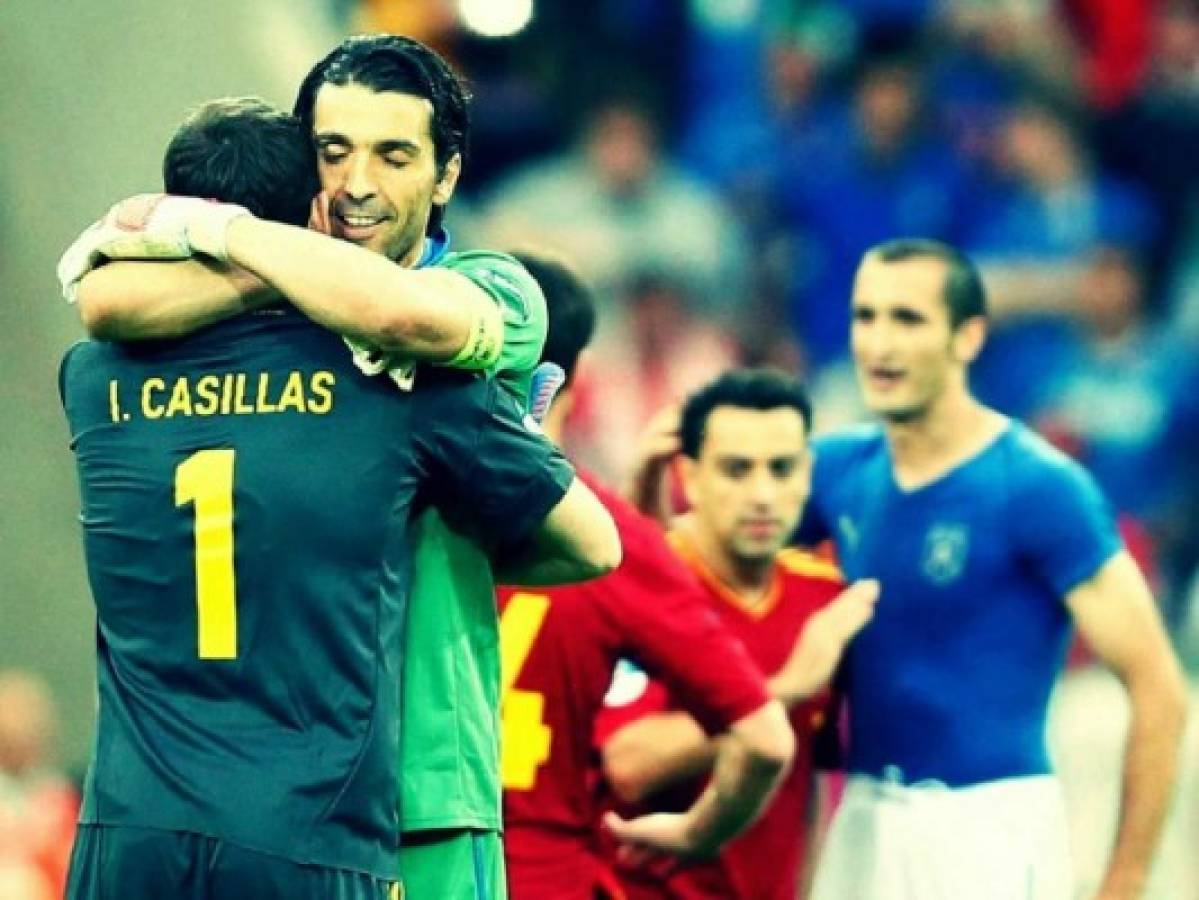 Gianluigi Buffon e Iker Casillas se miden en divertido mano a mano en las redes de la Juve