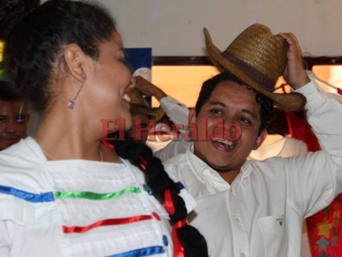 Llevando la danza folklórica de Honduras por Madrid