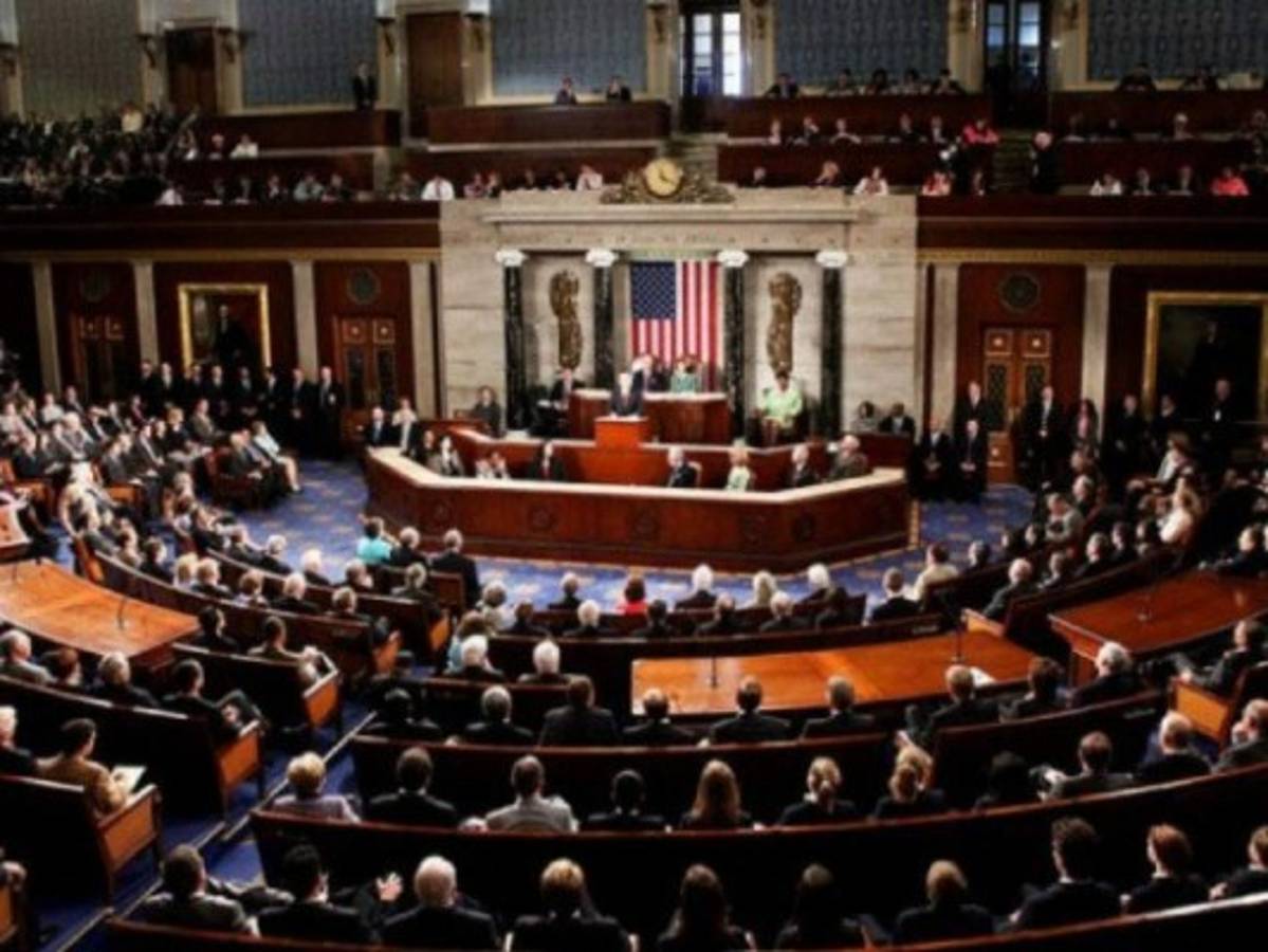 Líderes del senado logran acuerdo presupuestario en Estados Unidos