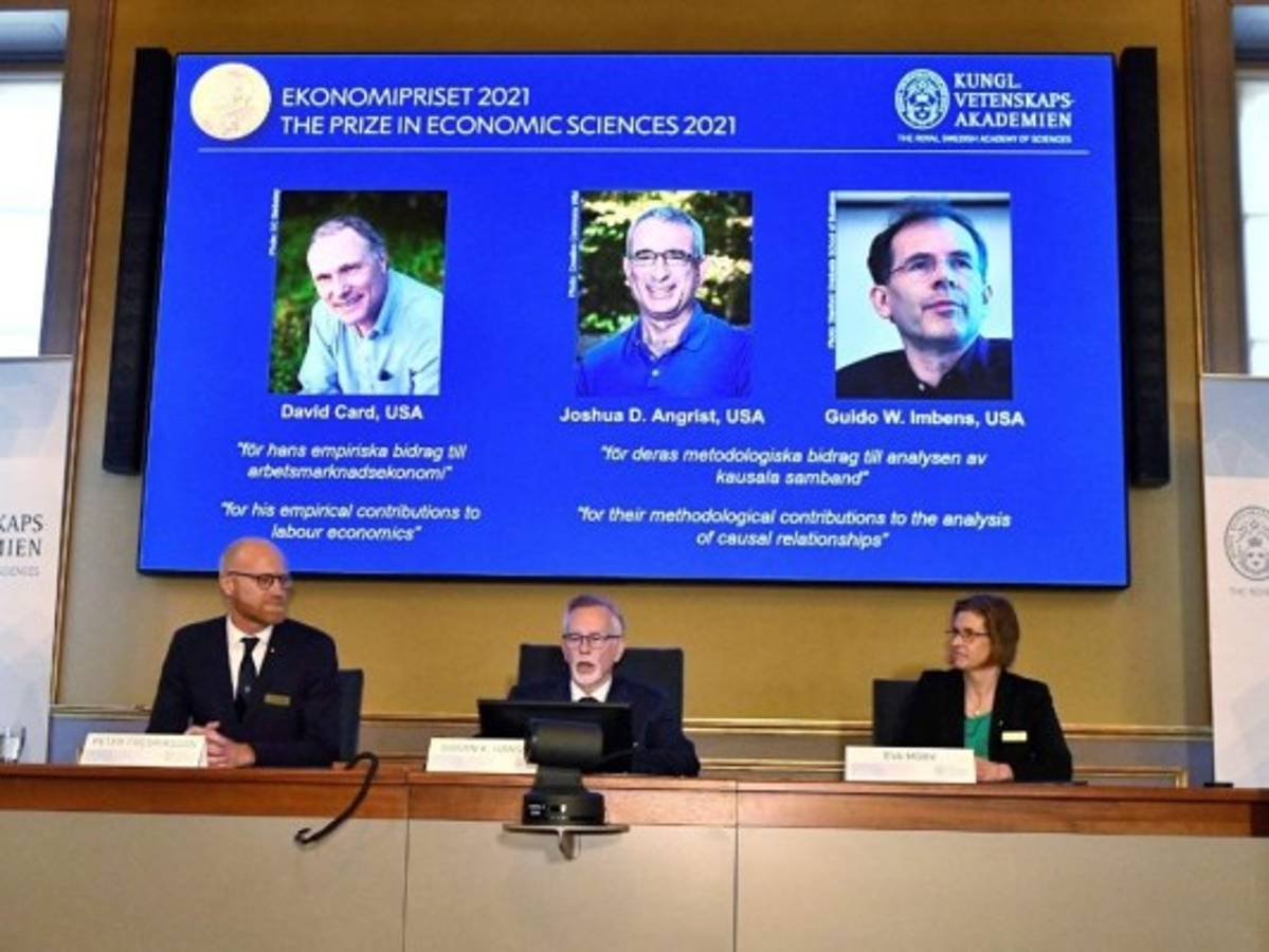 Nobel de Economía para tres especialistas en estudios empíricos del mercado laboral