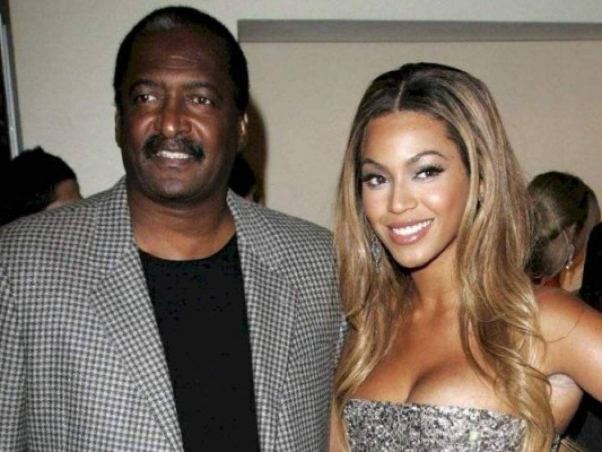 Papá de Beyoncé revela que tiene cáncer de mama  