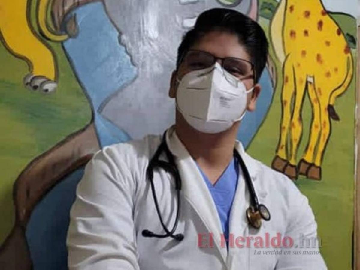 Estudiante de medicina y derecho, chef y amante de la palabra de Dios: Así era Yasser, joven víctima del covid