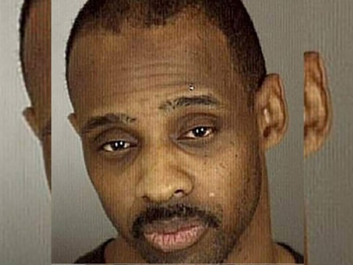 Hombre mata a su hijo de 14 años porque le confesó que era gay