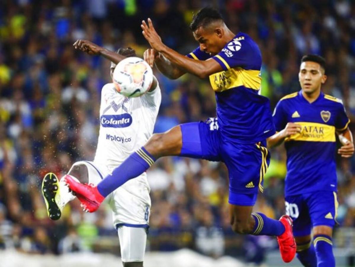 Futbolista colombiano Villa acusado de violencia de género en Argentina