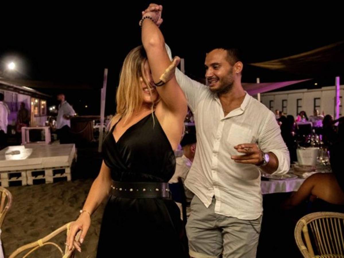 Italia cierra discotecas e impone uso de mascarilla por la noche en lugares públicos