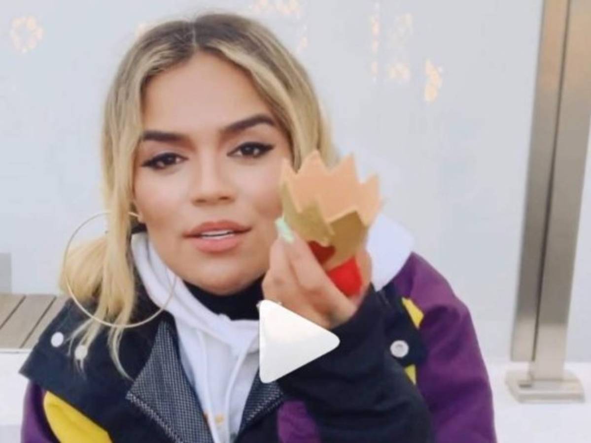 Karol G reacciona a la guerra entre Ivy Queen y Anuel AA: 'Yo no estoy buscando un título'