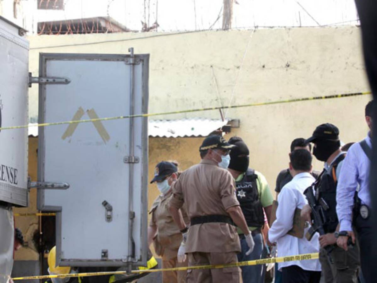 Terror en el centro penal de San Pedro Sula: 13 reos muertos