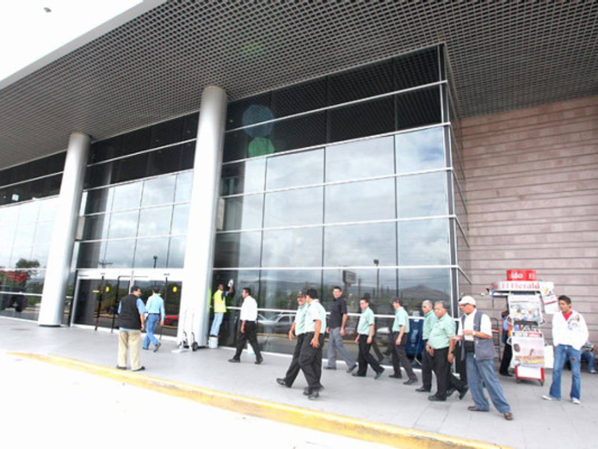 'El costo alguien lo tiene que pagar, el Estado actualmente no puede”