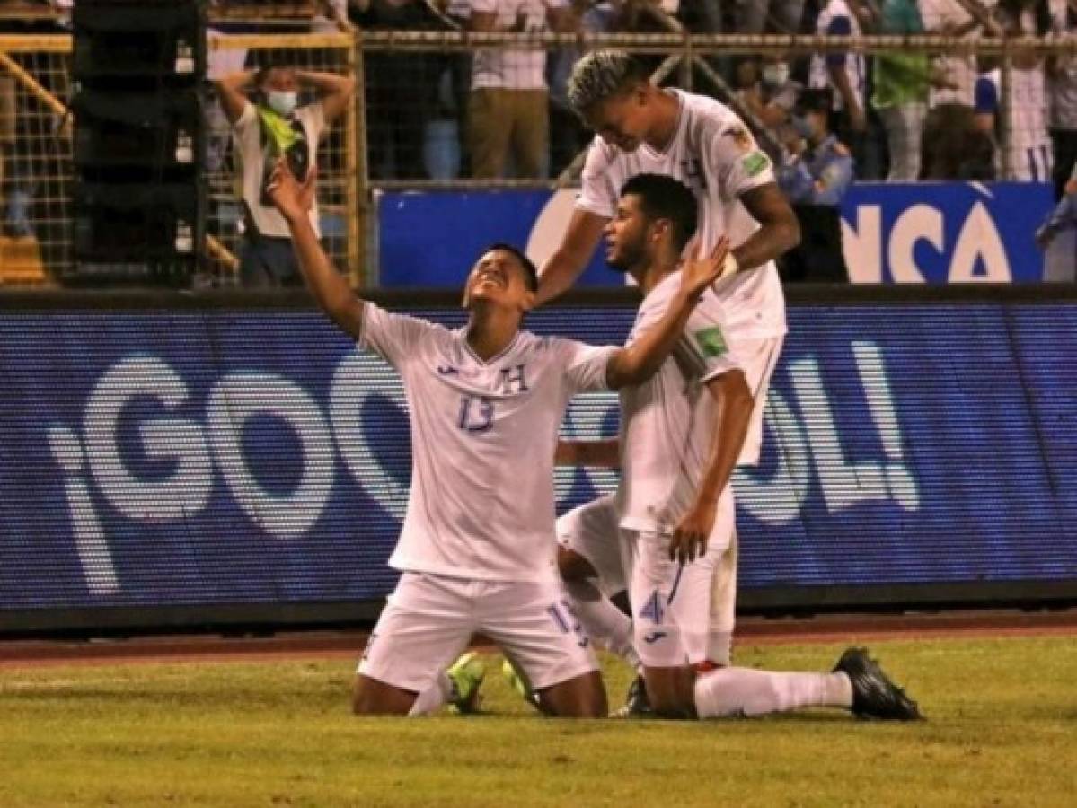 Gracias por esta alegría Gol de Moya enloquece a la afición catracha en redes sociales