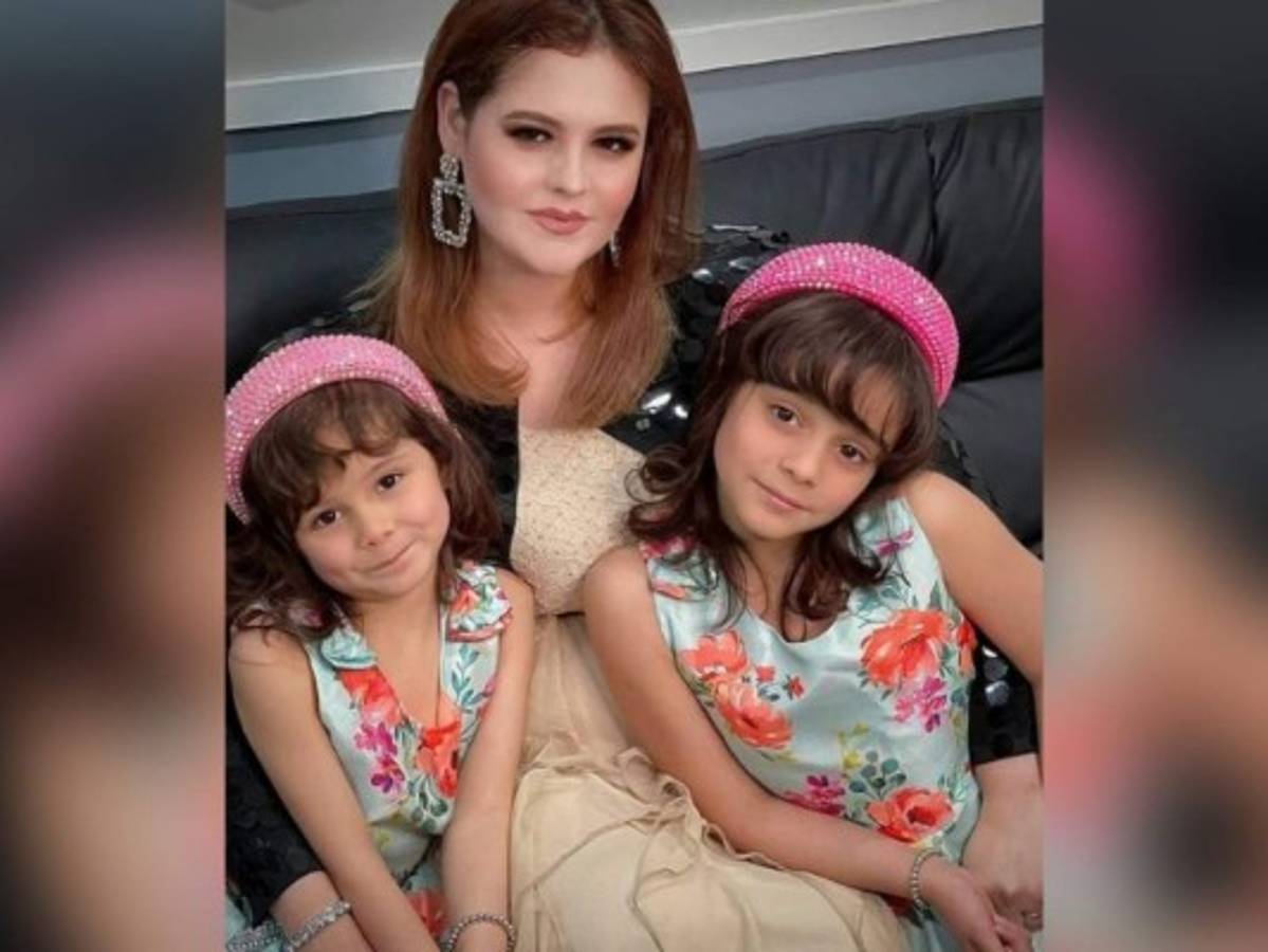 Allisson Lozz sorprende al cantar alabanza junto a su hija mayor