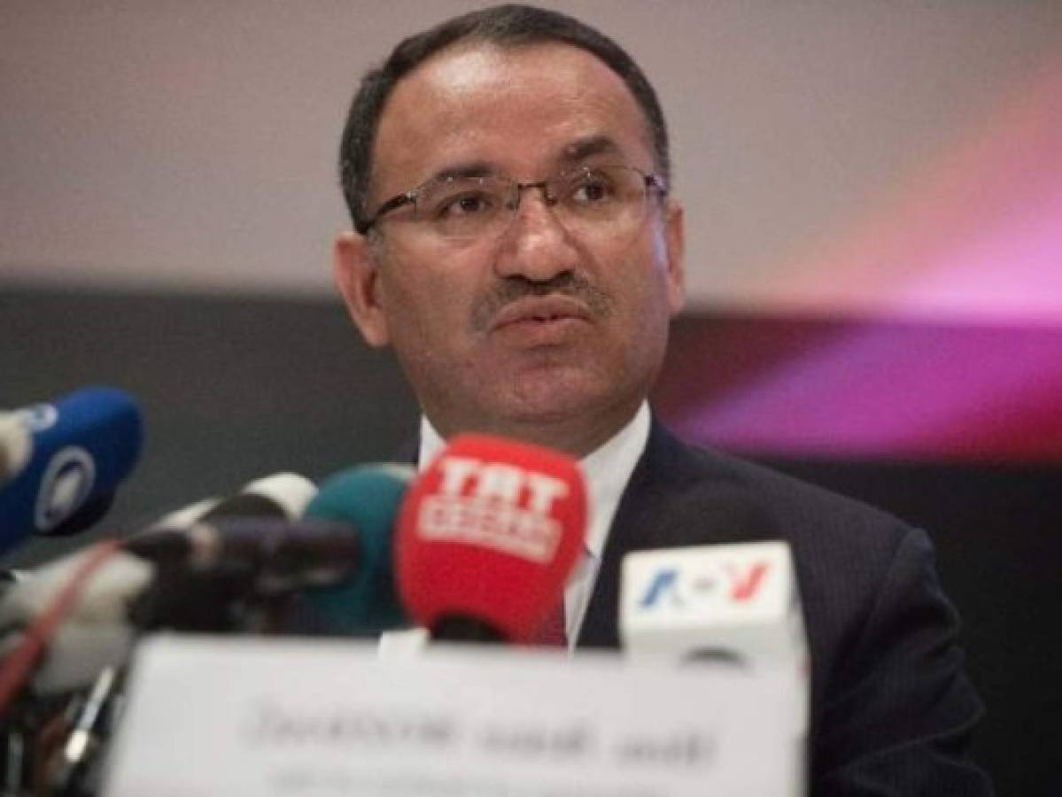 Turquía vuelve a prolongar el estado de emergencia  