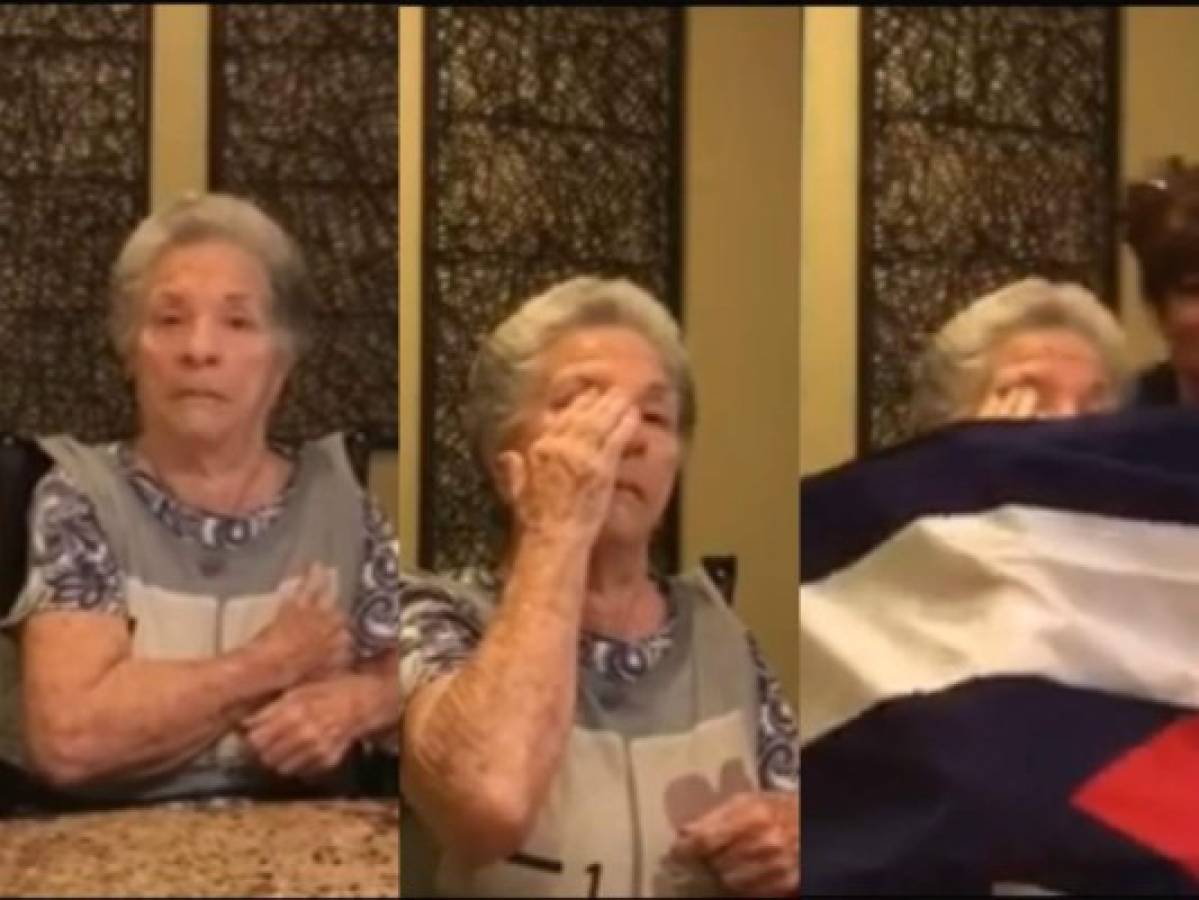 Abuela con alzhéimer llora de felicidad al enterarse de la muerte de Fidel Castro
